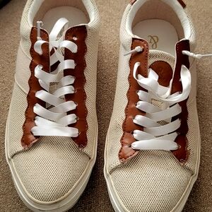 Canvas Fashion Sneaker - Black